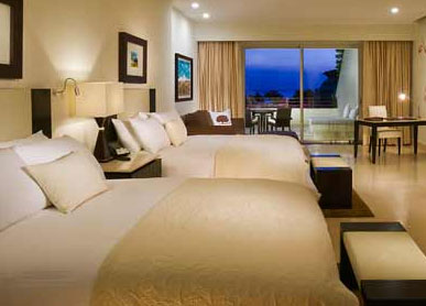Ambassador Queen con piscina al Grand Velas Riviera Maya