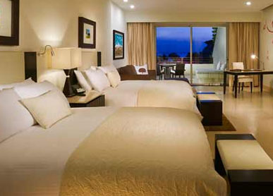 Ambassador Queen al Grand Velas Riviera Maya
