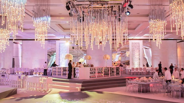 Signature Champagne Popsicles are served Poolside Signature Champagne Popsicles are served Poolside